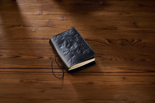 AstroShark™ Siyah Deri A6 Defter Kılıfı
